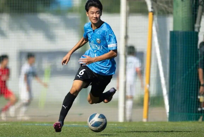 赛事直播-川崎前锋小将关德晴获日本国籍，曾为U18主力边后卫|川崎前锋官网|德国|J联赛|东京都|小学_新浪体育_新浪新闻